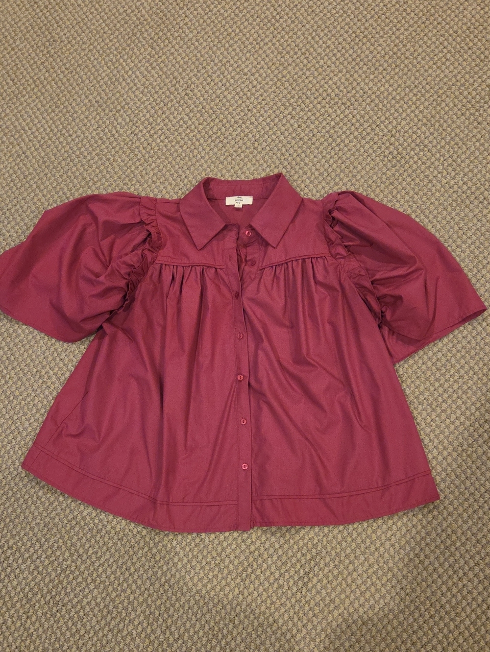 entro Fuschia Button-Front Puff Sleeve Top Sz M